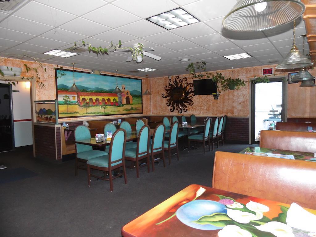 American Inn & Suites Boone Extérieur photo
